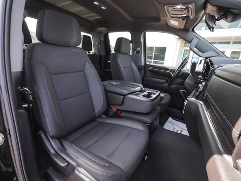 Used 2023 GMC Sierra 1500 Elevation image 40