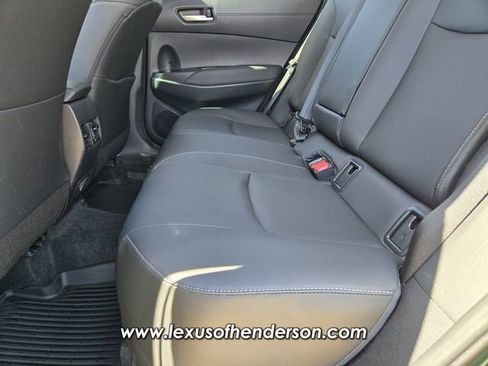 Used 2026 Toyota Corolla Cross XLE w/ Convenience Package FWD image 12