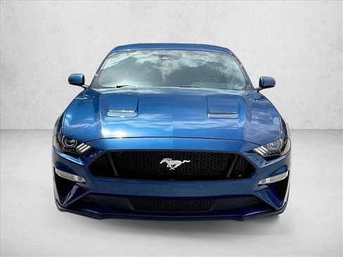 Used 2022 Ford Mustang GT Premium w/ Equipment Group 401A RWD image 2