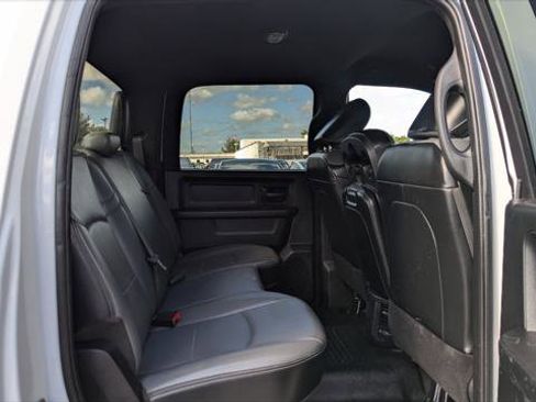 Used 2021 RAM 3500 Tradesman w/ Chrome Appearance Group image 18