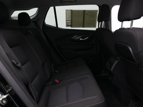 Used 2024 GMC Terrain SLE w/ Elevation Edition FWD image 39