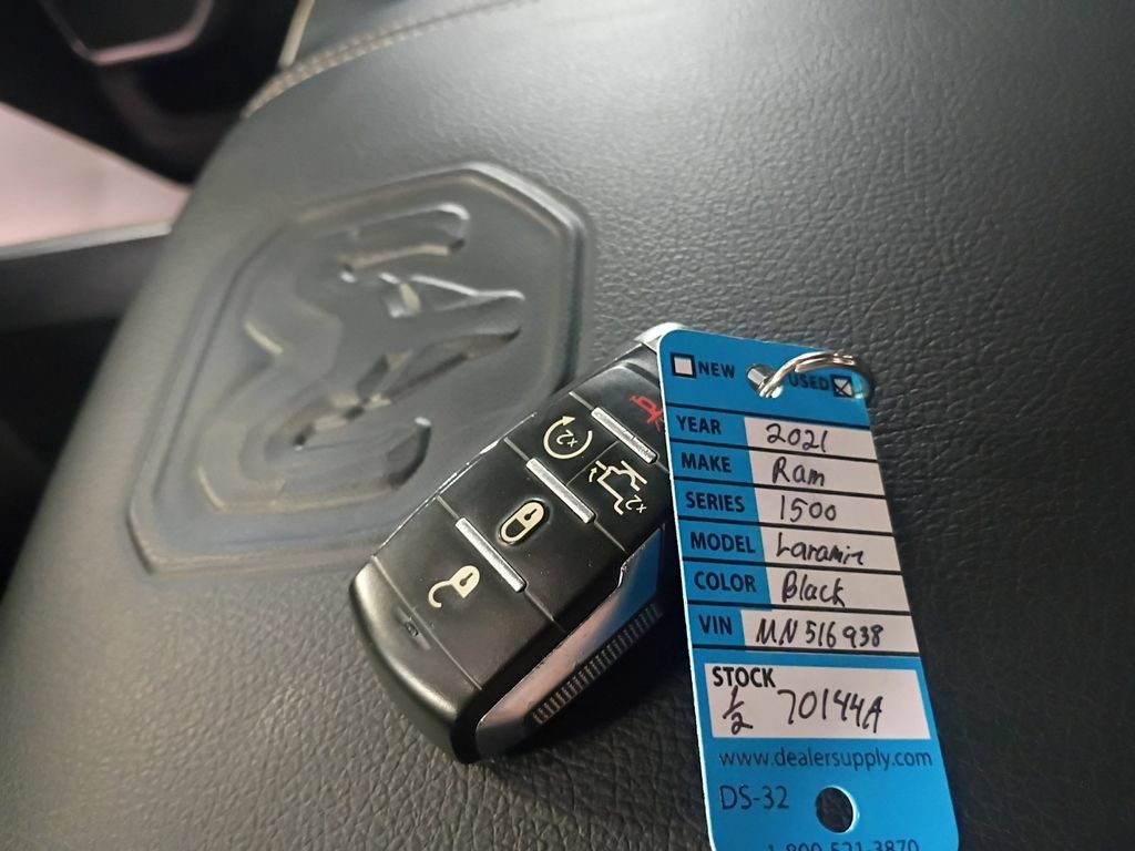 Used 2021 RAM 1500 Laramie w/ Off Road Group AWD/4WD image 24