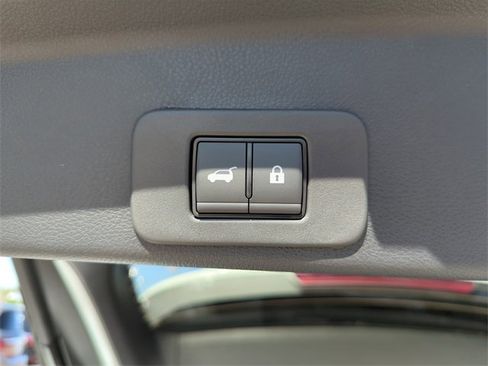 New 2026 Nissan Murano SV image 17