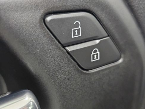 Used 2026 Chevrolet Silverado 1500 Custom AWD/4WD image 32