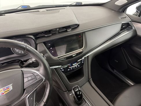 Certified 2023 Cadillac XT5 Premium Luxury w/ Technology Package image 6