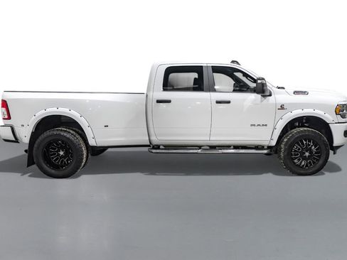 Used 2023 RAM 3500 Big Horn w/ Level 1 Equipment Group image 6