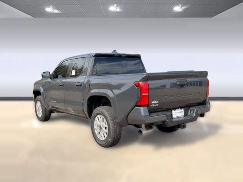 New 2025 Toyota Tacoma SR5 image 3