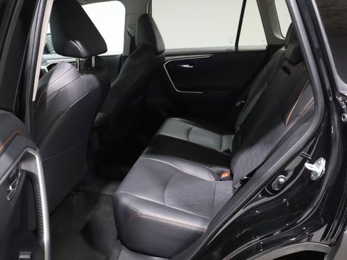 Used 2024 Toyota RAV4 Adventure image 17