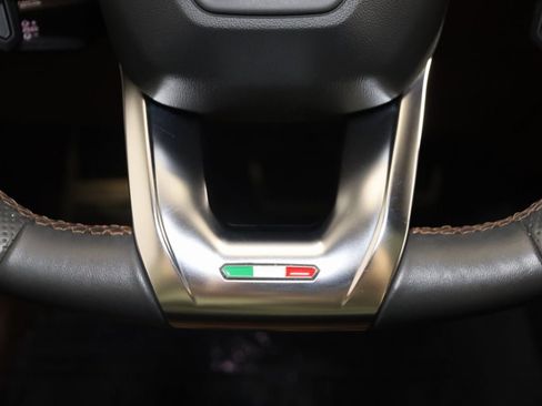 Used 2019 Lamborghini Urus image 65