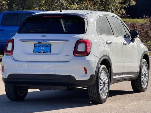 Used 2023 FIAT 500X Pop image 12