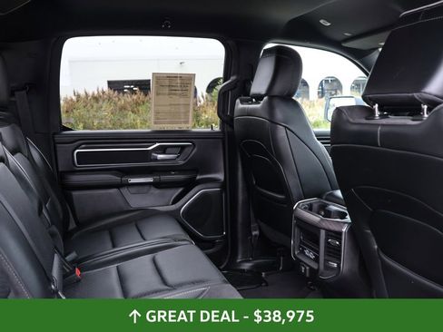 Used 2025 RAM 1500 Laramie image 27
