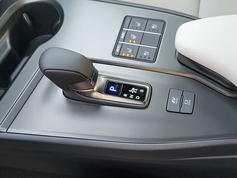 New 2026 Lexus UX 300h AWD image 29