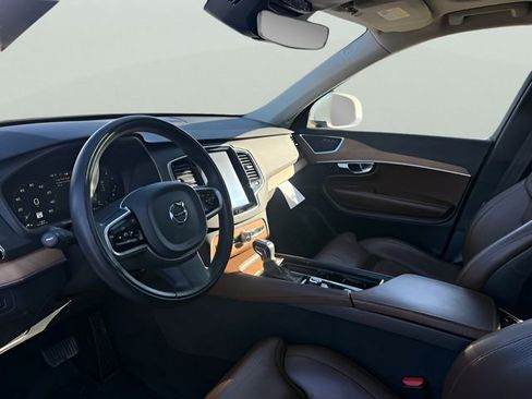 Used 2018 Volvo XC90 T6 Inscription w/ Convenience Package image 13
