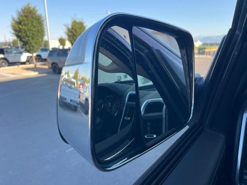 Used 2019 RAM 2500 Laramie AWD/4WD image 6