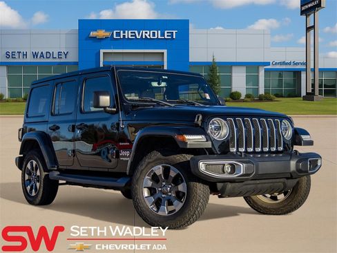 Used 2018 Jeep Wrangler Unlimited Sahara image 1