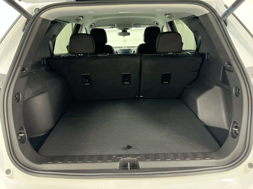 Used 2024 Chevrolet Equinox LT FWD image 23