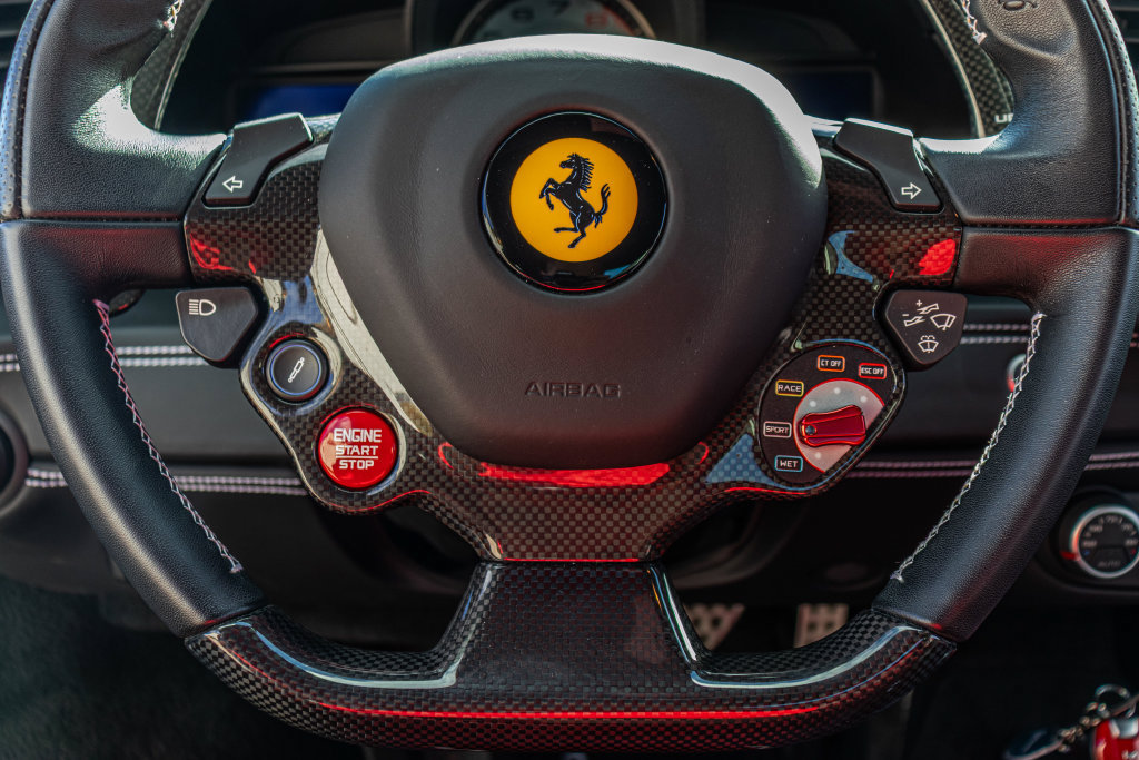 Certified 2018 Ferrari 488 GTB RWD image 39