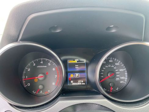 Used 2017 Subaru Outback 2.5i image 17