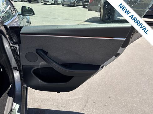 Used 2025 Tesla Model 3 Long Range RWD image 12