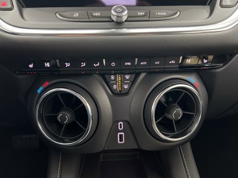 New 2026 Chevrolet Blazer LT w/ LPO, Black Sport Package image 16