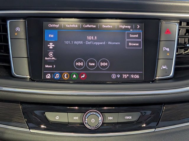 Used 2023 Buick Enclave Essence w/ Experience Buick Package FWD image 20
