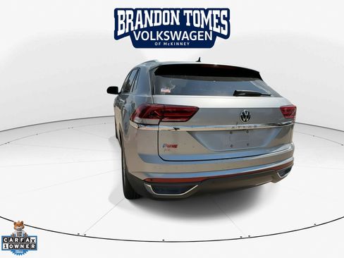 Used 2023 Volkswagen Atlas Cross Sport SE FWD image 7