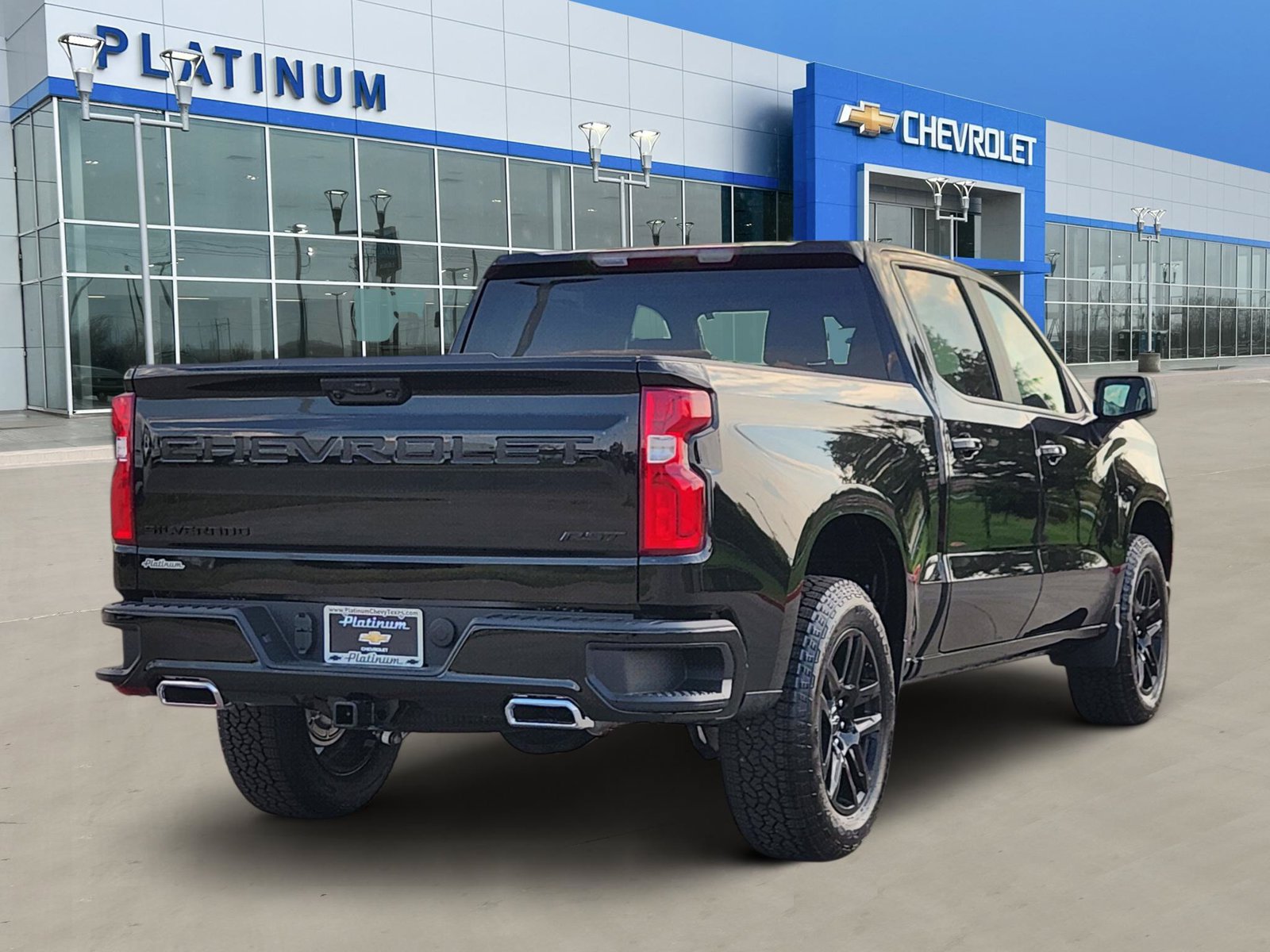 New 2026 Chevrolet Silverado 1500 RST w/ Z71 Off-Road Package AWD/4WD image 5