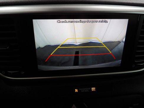 Used 2022 Kia Sportage LX FWD image 19