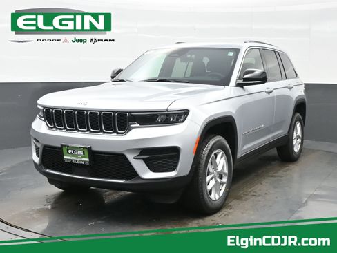 New 2026 Jeep Grand Cherokee Laredo image 1