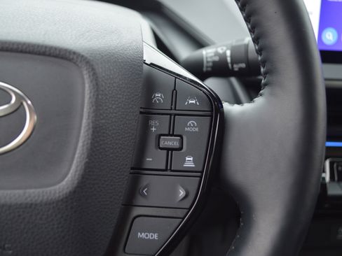 Used 2023 Toyota Prius Limited image 13