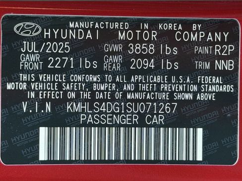 Certified 2025 Hyundai Elantra SEL FWD image 30