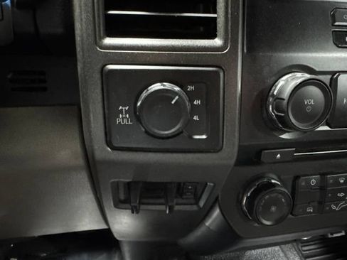 Used 2018 Ford F350 XL AWD/4WD image 16