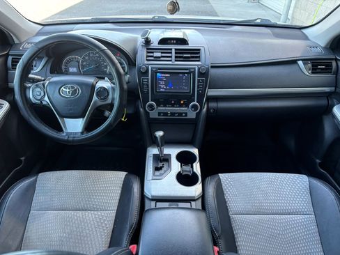 Used 2012 Toyota Camry SE image 14
