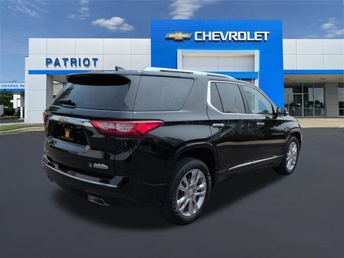 Used 2021 Chevrolet Traverse High Country AWD/4WD image 10