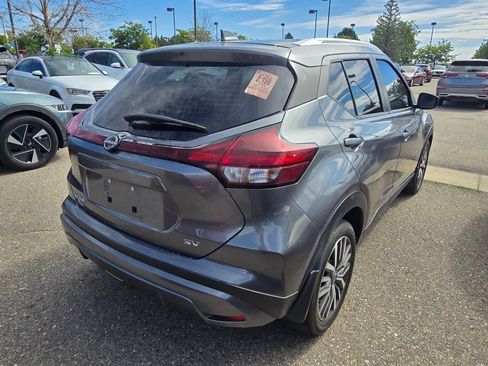 Used 2024 Nissan Kicks SV FWD image 17