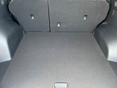 Used 2025 Kia Sportage LX image 16