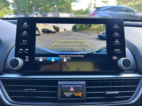 Used 2020 Honda Accord Sport image 43