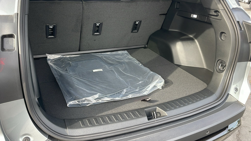 New 2027 GMC Terrain Elevation w/ Elevation Premium Package FWD image 26