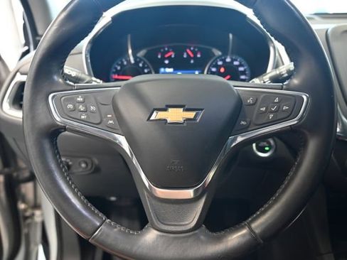 Used 2021 Chevrolet Equinox LT AWD/4WD image 15