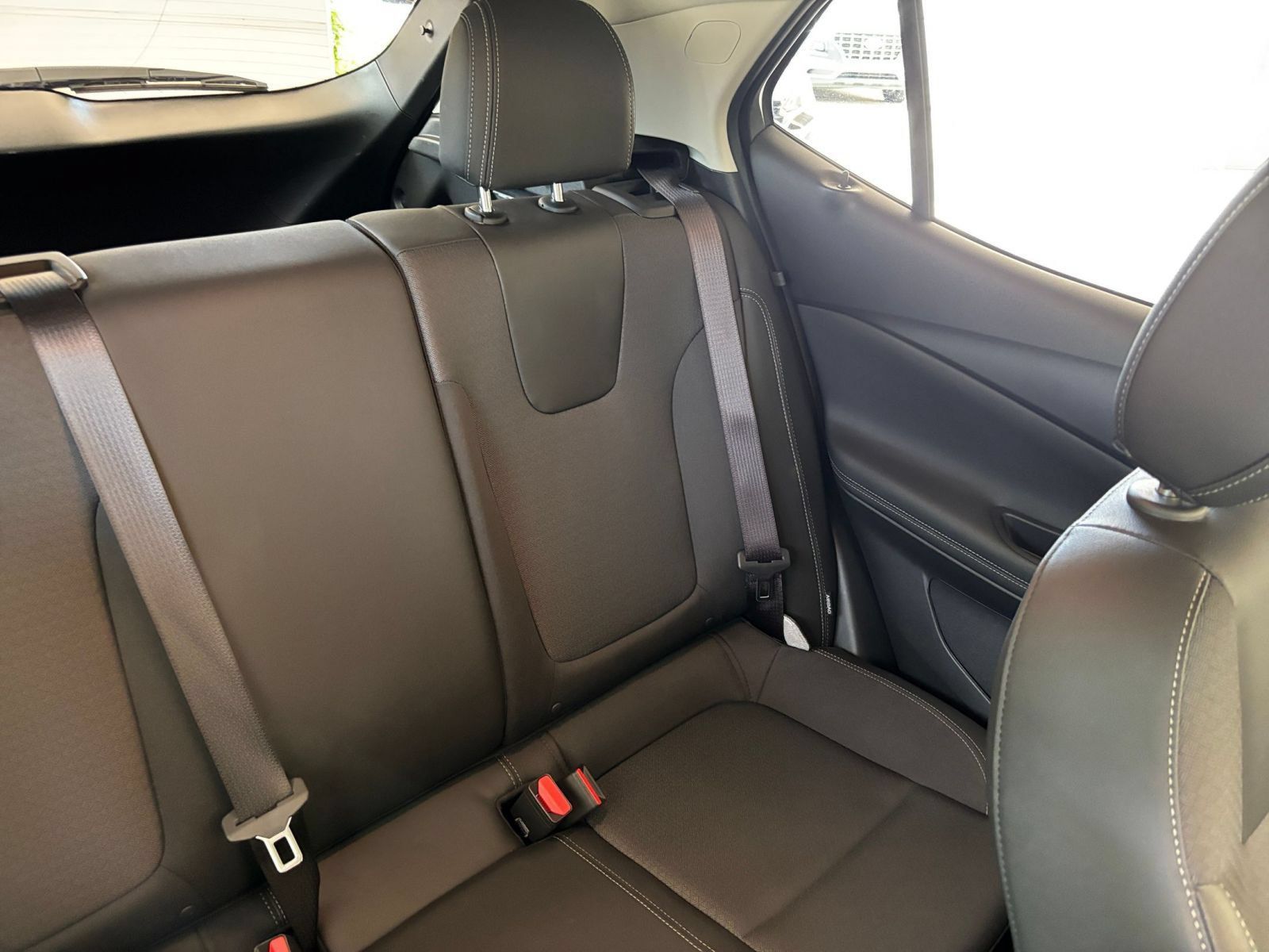 Used 2026 Buick Encore GX Preferred FWD image 35