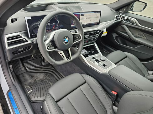 New 2026 BMW 430i xDrive w/ M Sport Package image 2