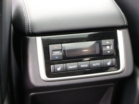 Used 2020 Subaru Ascent Limited w/ Technology Package AWD/4WD image 36