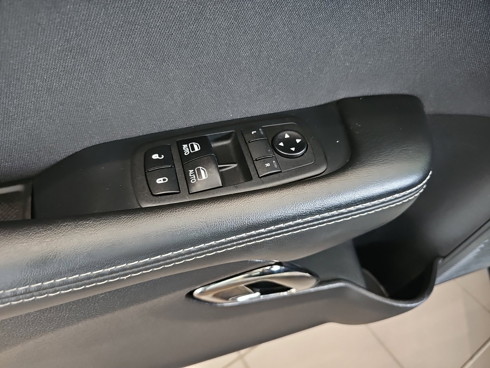 Used 2019 Dodge Challenger SRT Hellcat Redeye RWD image 14