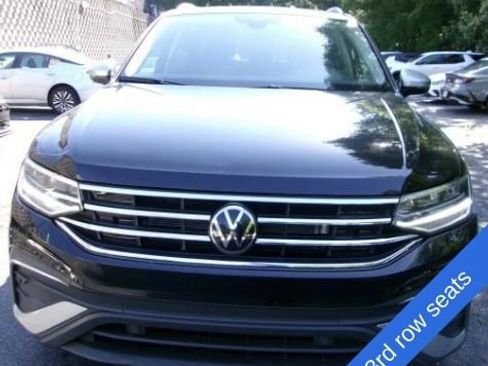 Used 2024 Volkswagen Tiguan Wolfsburg Edition FWD image 6
