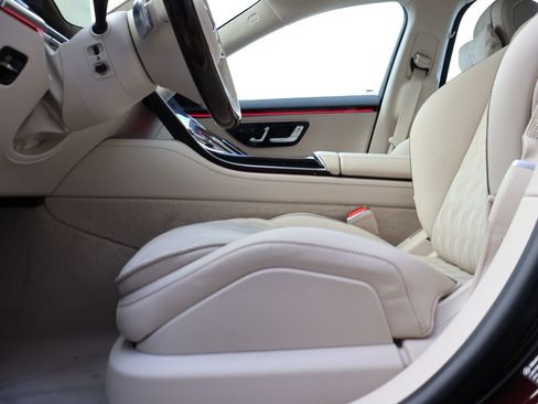 New 2026 Mercedes-Benz S 580 4MATIC Sedan image 38