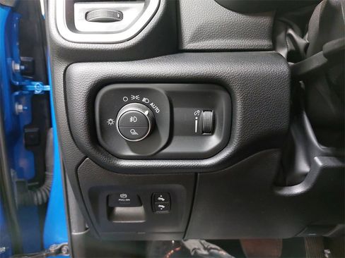 Used 2022 RAM 1500 Big Horn image 25