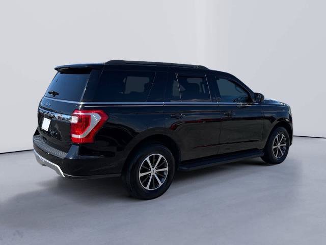 Certified 2018 Ford Expedition XLT RWD image 5