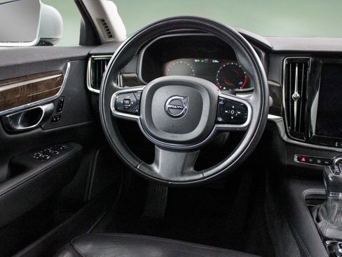 Used 2018 Volvo S90 T6 Momentum w/ Convenience Package AWD/4WD image 18