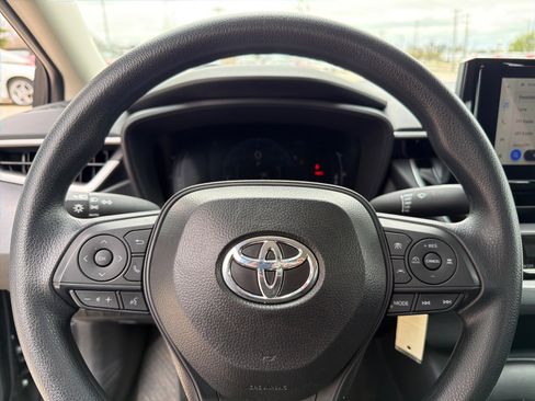 Used 2026 Toyota Corolla LE image 14