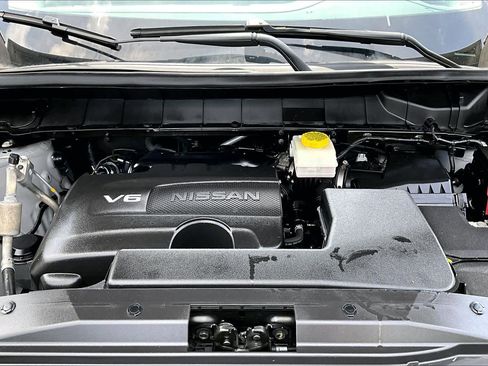 Used 2023 Nissan Pathfinder SL image 29